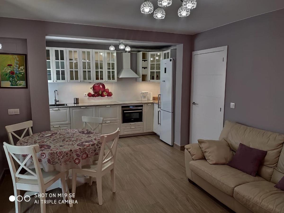 Apartamento Moncada Denia Bagian luar foto